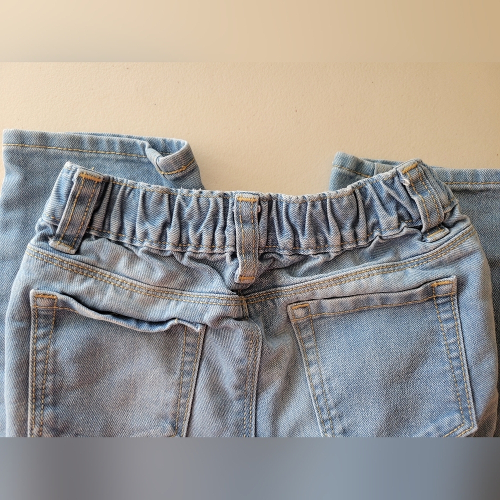 Old Navy Light Denim Straight Leg. Girls 3t - Picture 4 of 7